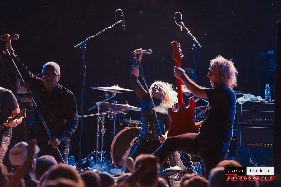 Mother's Finest at Lincoln Theatre in Raleigh.